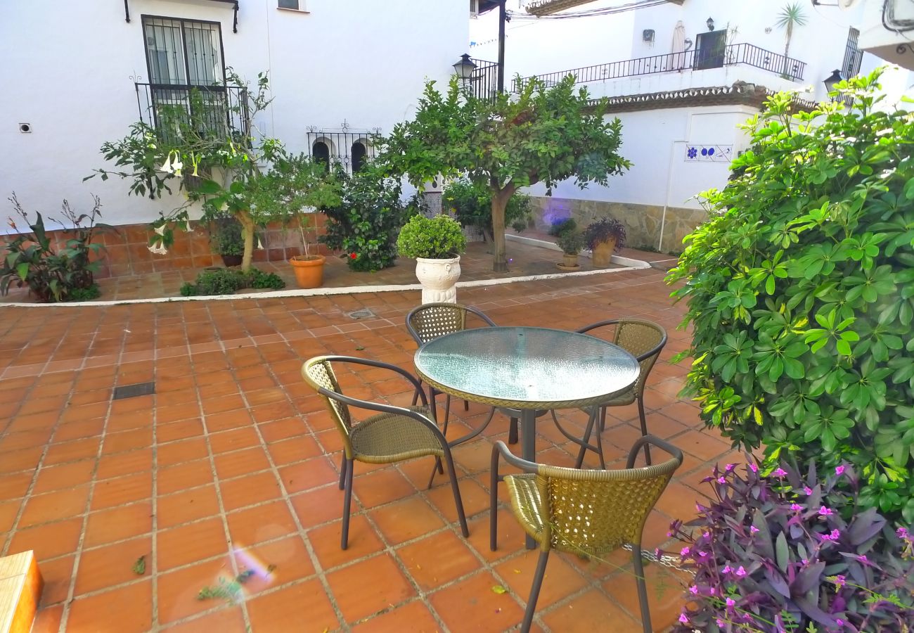 Casa adosada en Nerja - 2 Dormitorios | Casa Andaluz | CG R655