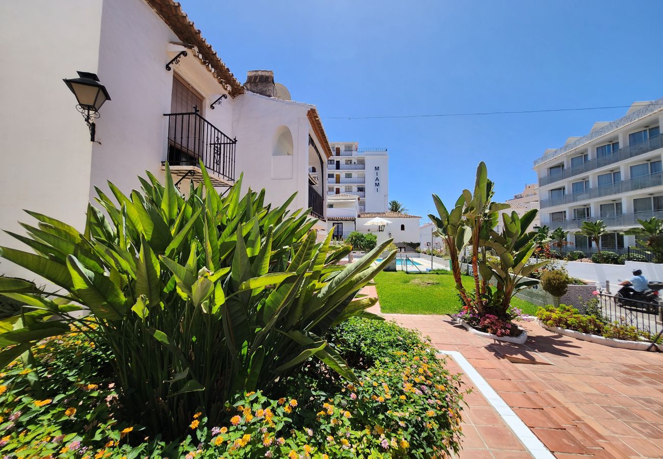 Casa adosada en Nerja - 2 Dormitorios | Casa Andaluz | CG R655