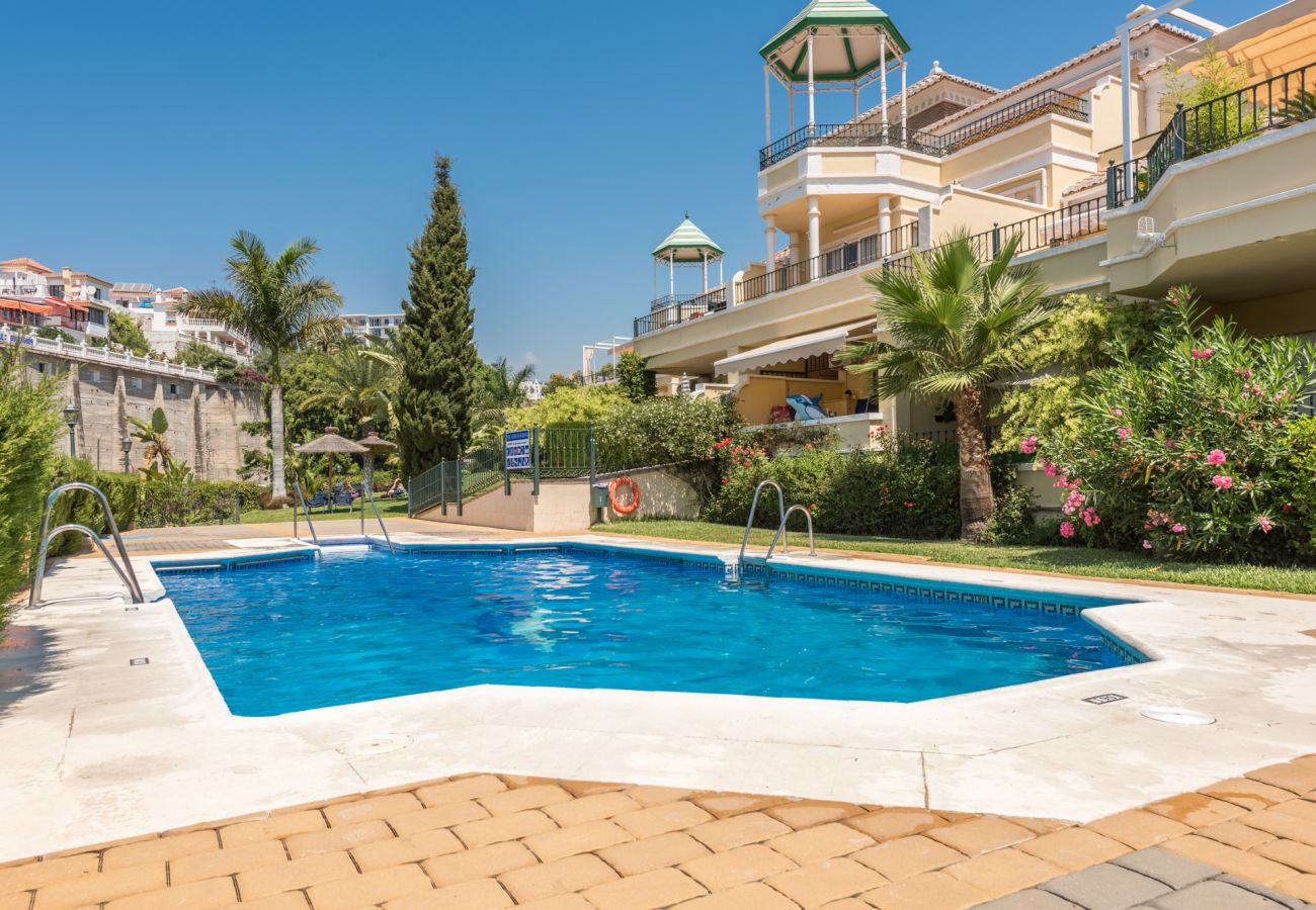 Apartamento en Nerja - 2 Dormitorios | Jardines de Burriana 14 | CG R1281