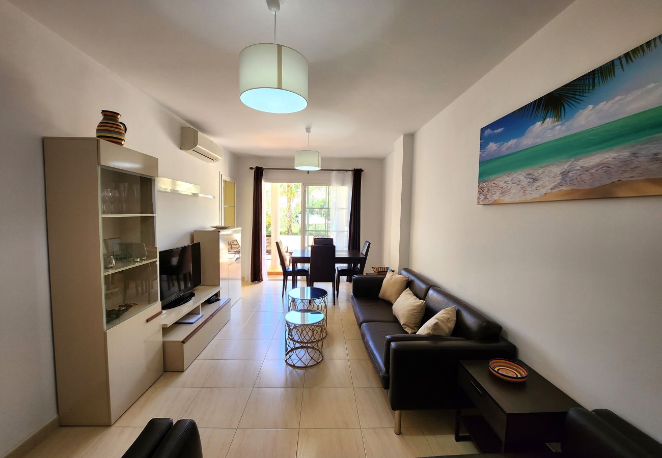 Apartamento en Nerja - 2 Dormitorios | Jardines de Burriana 14 | CG R1281