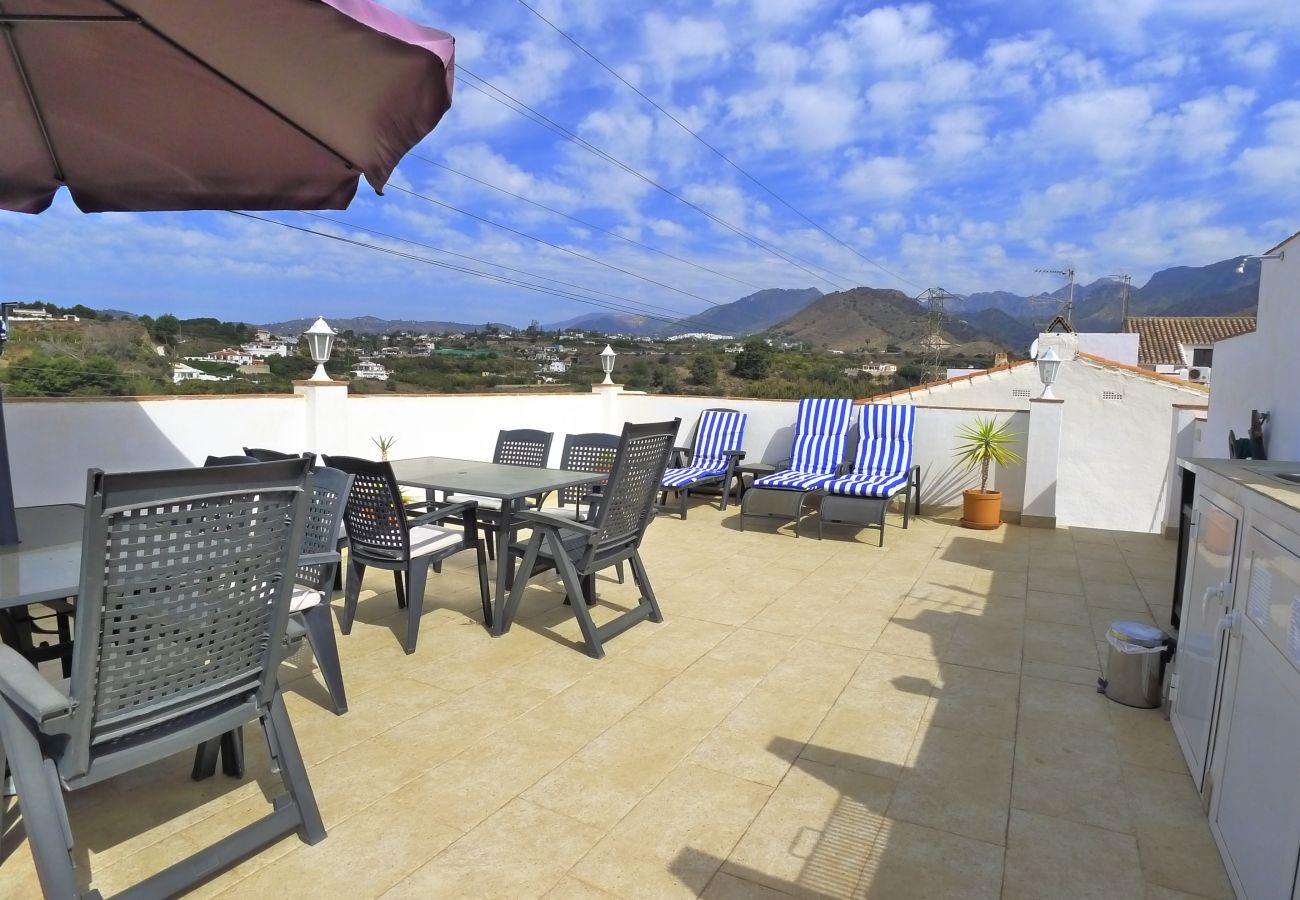 Casa adosada en Nerja - 9 personas | Casa Vista Bella | CG R1248