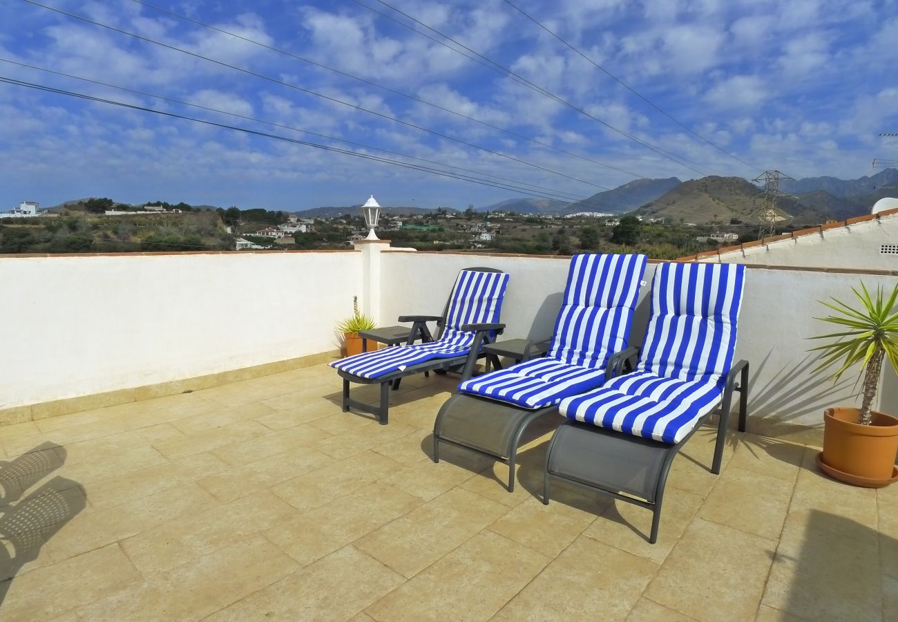 Casa adosada en Nerja - 9 personas | Casa Vista Bella | CG R1248