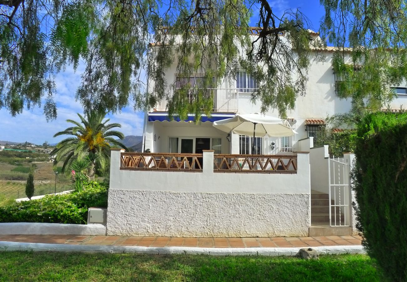 Casa adosada en Nerja - 9 personas | Casa Vista Bella | CG R1248