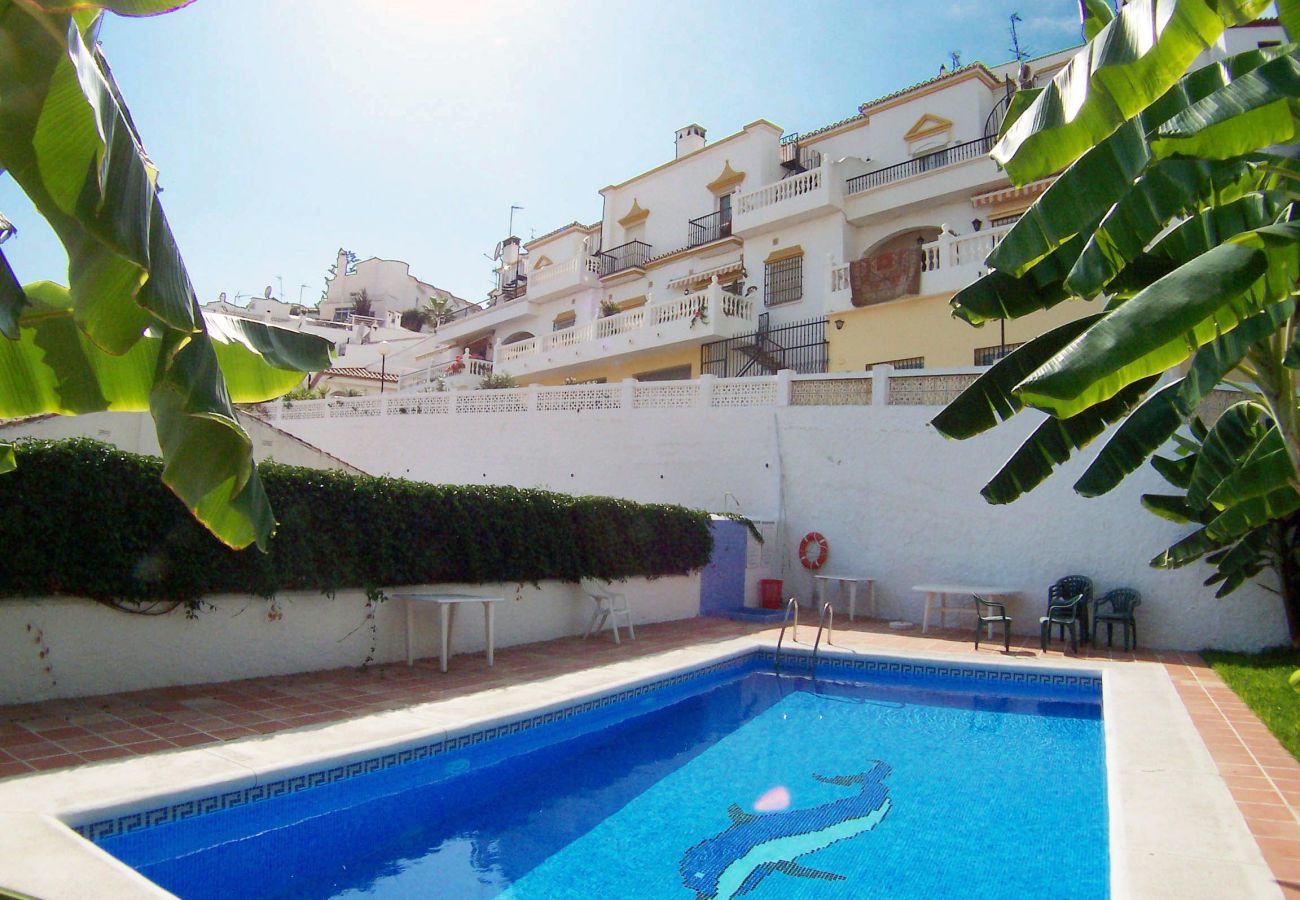 Villa en Nerja - R1352 | Pinomar D | 10 personas