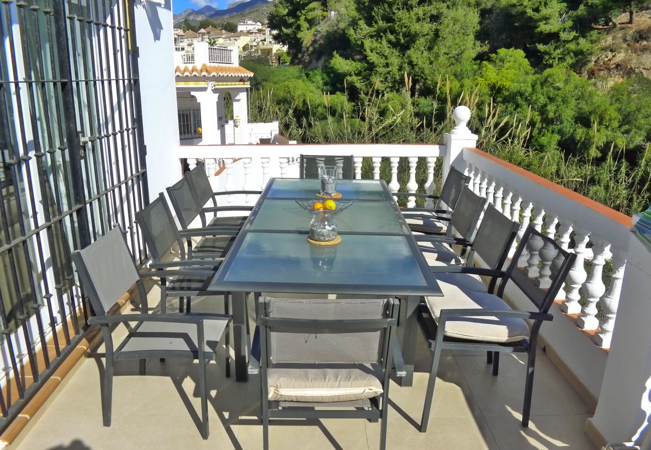 Villa en Nerja - R1352 | Pinomar D | 10 personas