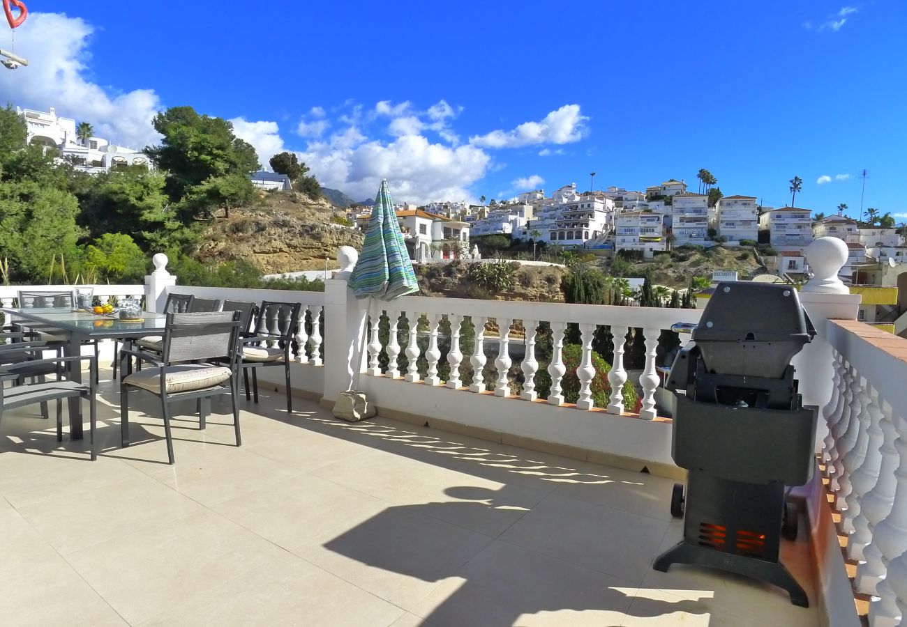 Villa en Nerja - R1352 | Pinomar D | 10 personas