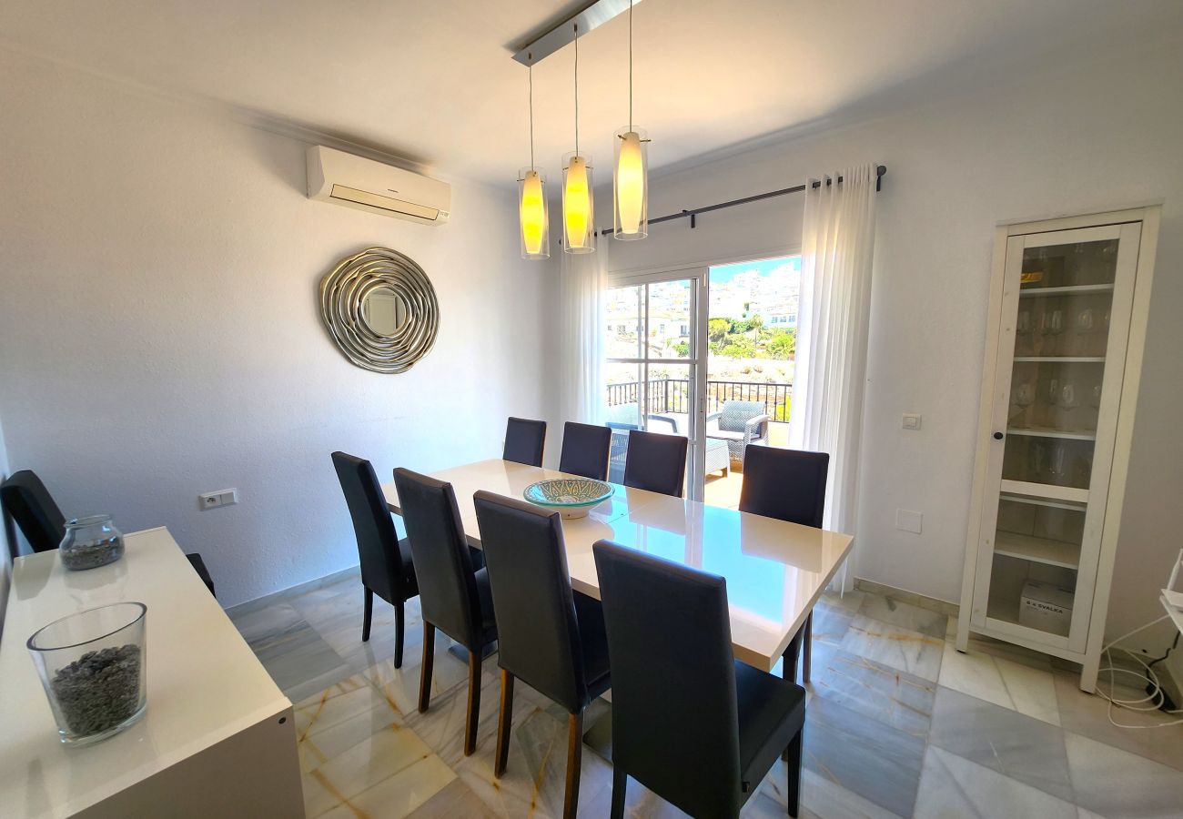 Villa en Nerja - R1352 | Pinomar D | 10 personas