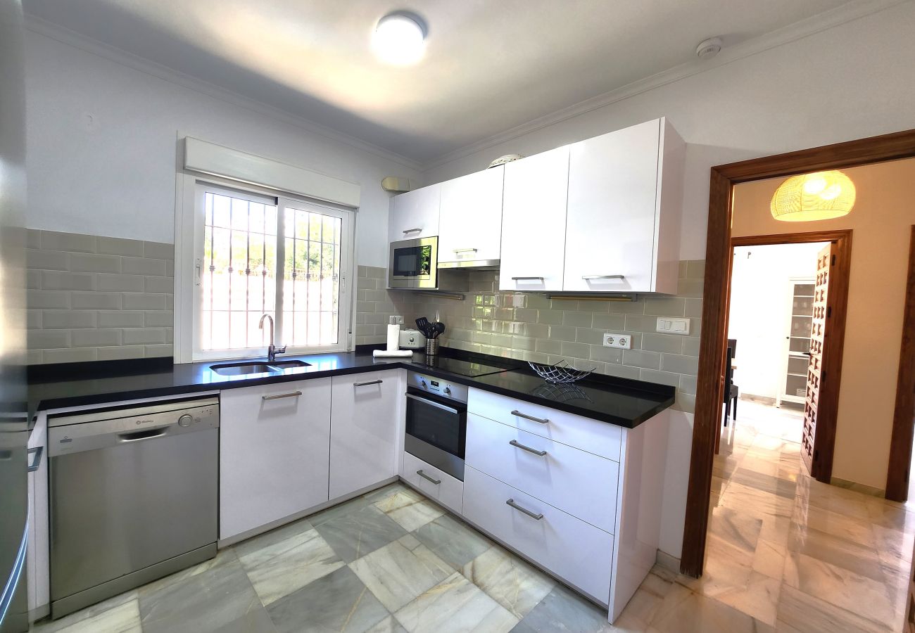 Villa en Nerja - R1352 | Pinomar D | 10 personas