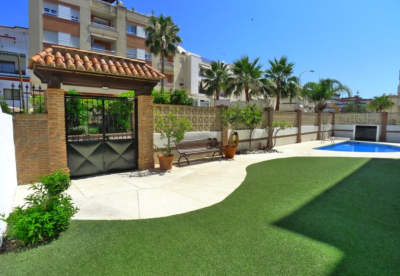 Apartamento en Nerja - R1364 Cala de Nerja Apartamento