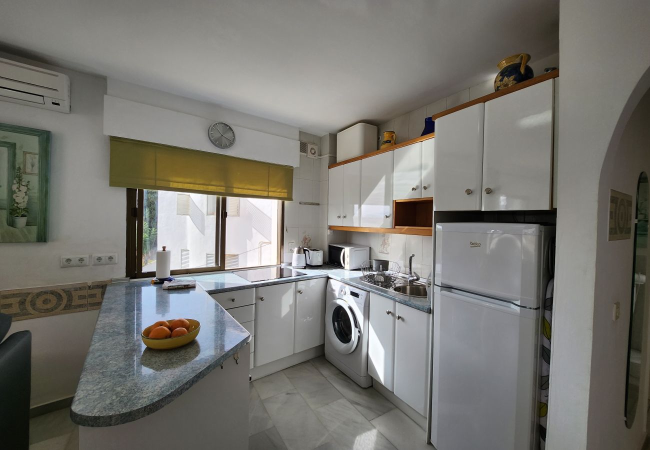 Apartment in Nerja - 2 Bedrooms | Carabeo 99 | CG R991