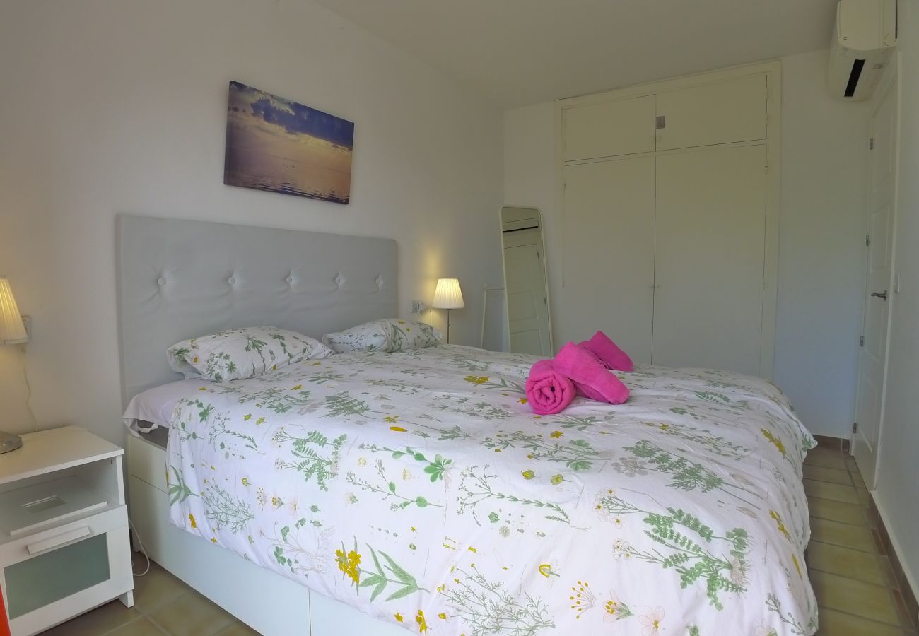 Townhouse in Nerja - Sleeps 9 | Casa Vista Bella | CG R1248