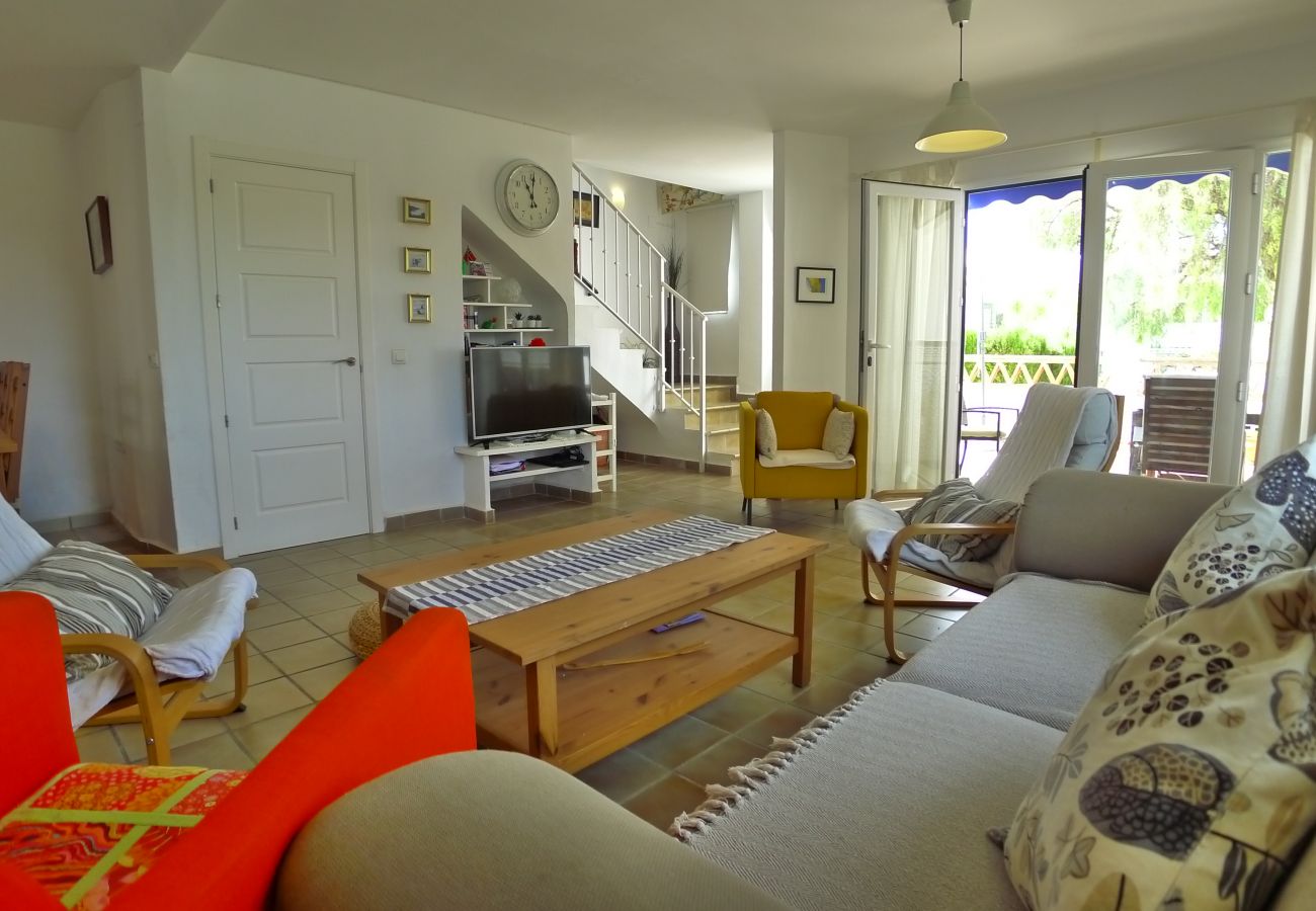 Townhouse in Nerja - Sleeps 9 | Casa Vista Bella | CG R1248