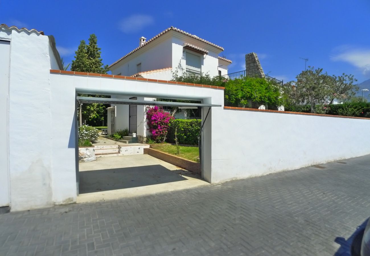 Villa in Nerja - 2 Bedrooms | Villa Angela | CG R1173