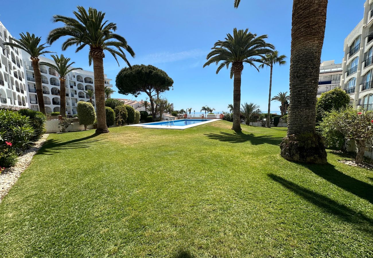 Apartment in Nerja - 2 Bedrooms | Carabeo | R1345