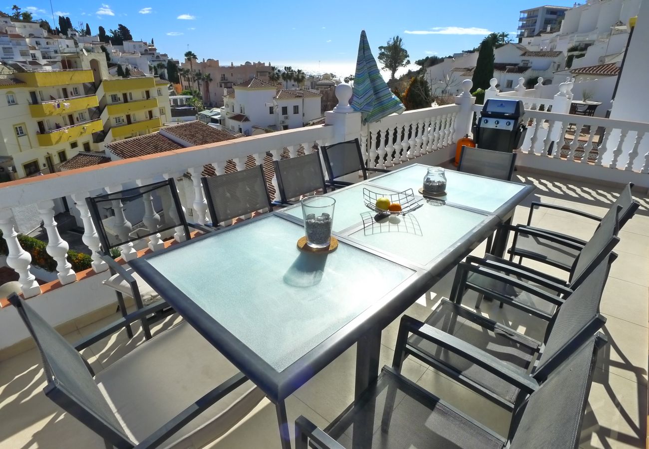 Villa in Nerja - R1352 | Pinomar D | Sleeps 10