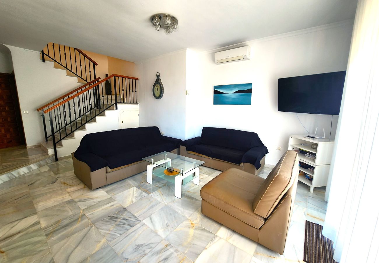 Villa in Nerja - R1352 | Pinomar D | Sleeps 10